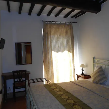 Bed & Breakfast Civita 2*